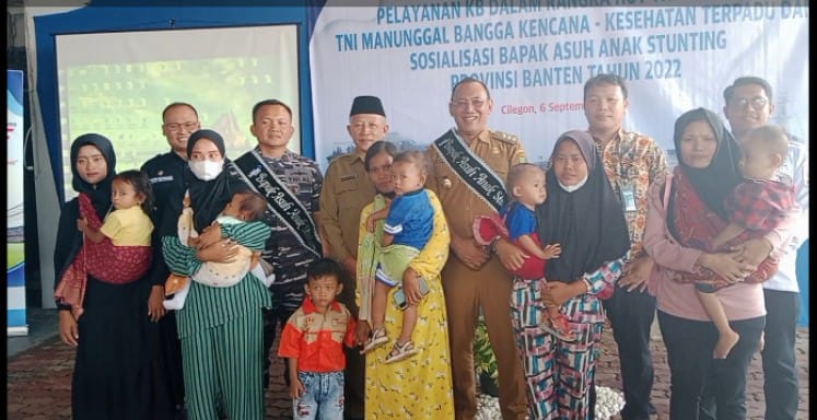 Dikukuhkan Bapak Asuh Anak Stunting, Komandan Lanal Banten Siapkan Dapur Model Role dan Kebon Anggrek
