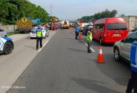 Pasca Kejadian Kecelakaan di KM 58 Jalan Tol Jakarta-Cikampek, Jalur Arah Jakarta Bisa Dilalui oleh Pengguna Jalan.(ist)