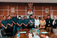 Pengurus PWI Banten saat Kunjungan ke KPU.(ist) 