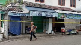 TKP kejadian mayar terbungkus sarung.(ist)