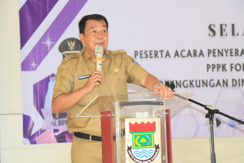 Sekda Kabupaten Tangerang serahkan surat tugas PPPK.(ist)