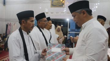 ‎Pemkab Tapanuli Utara Lepas Keberangkatan 7 Calon Haji, Harapkan Kembali Tetap Sehat‎
