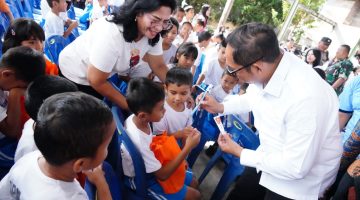 Bupati Taput Buka Baksos Kesehatan Gigi, Tegaskan Komitmen Cegah Stunting demi Generasi Emas 2045‎